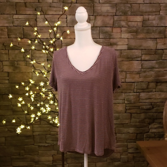 Urban Outfitters Tops - Donating!!Urban Outfitters Slouchy Tee